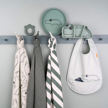 Силиконова чиния с разделения и вакуум Stick & Stay Croco