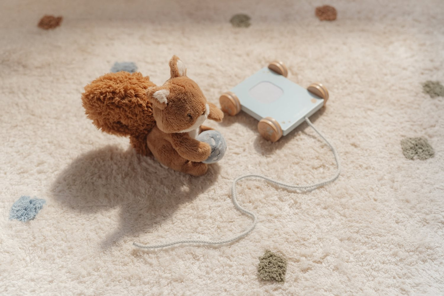 Мека Играчка за Дърпане Катеричка Forest Friends